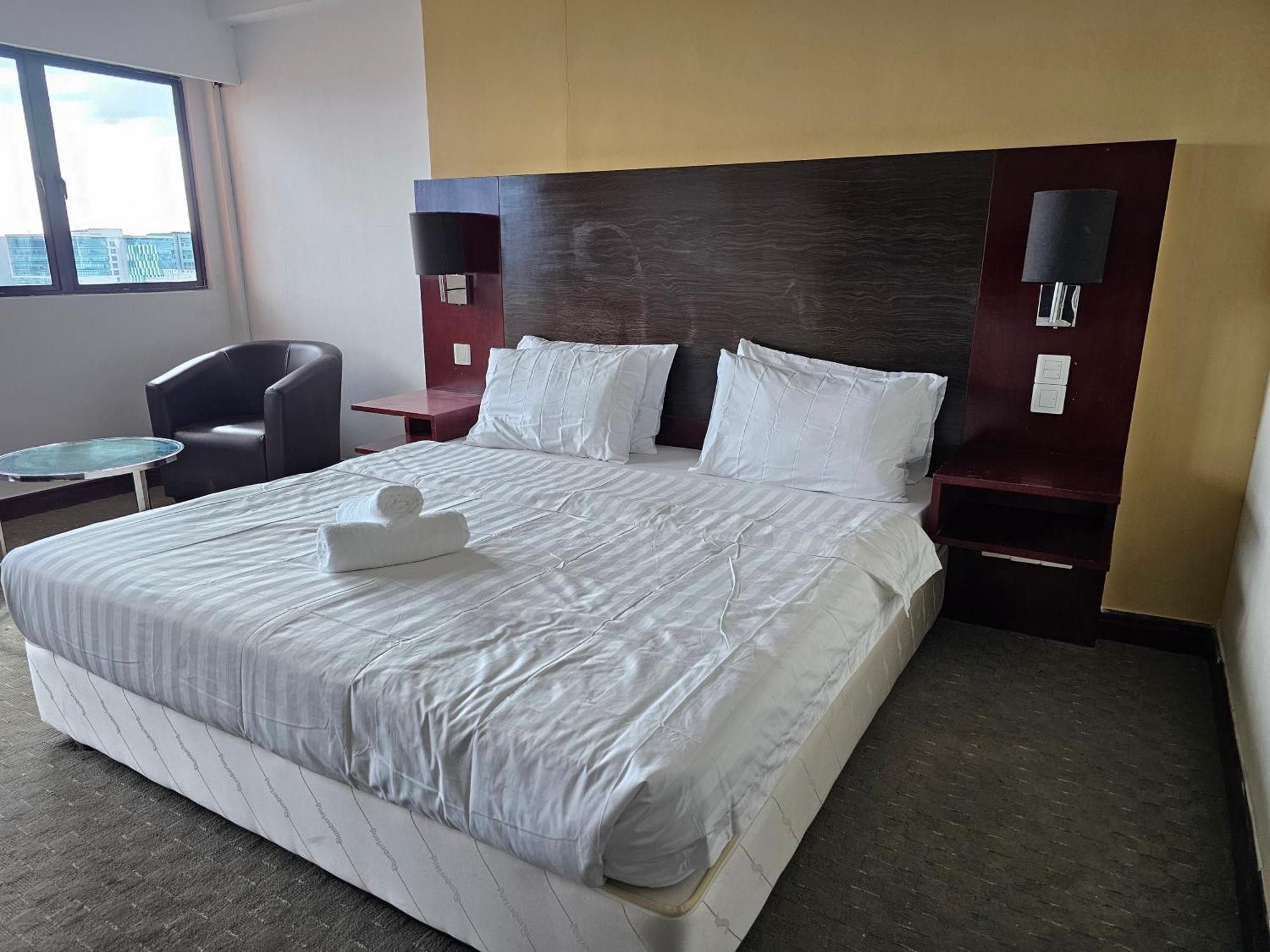 Kota Kinabalu City Ensuite At Scsp Ming Garden Екстер'єр фото